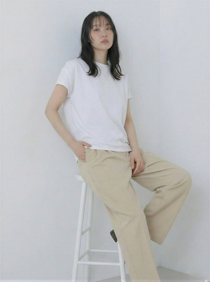 ボーダー柄 ゆったり バットスリーブ クルーネックTシャツ