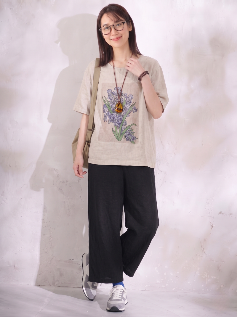 ゆったりカジュアルクルーネックフラワープリント半袖Tシャツ