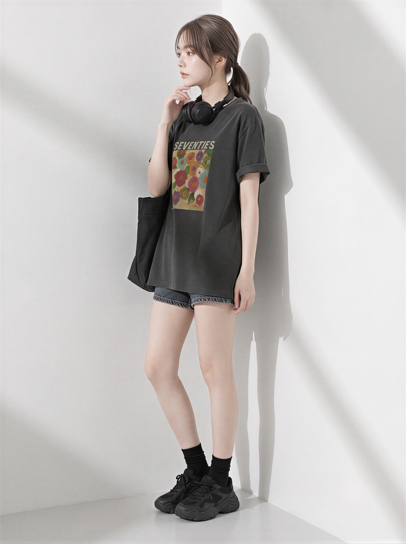 油絵アート!人と被りにくい高級感のあるスリム半袖Tシャツトップス