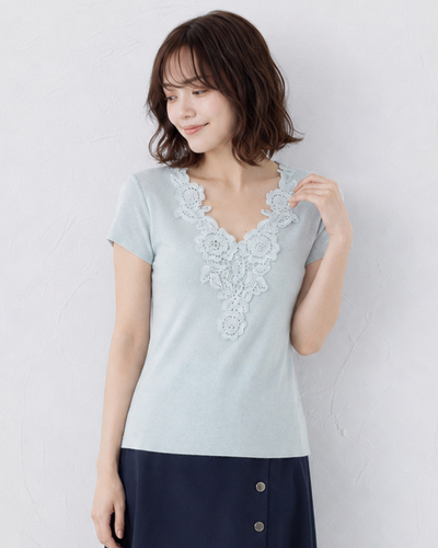 レースVネック スリムフィット 半袖Tシャツ