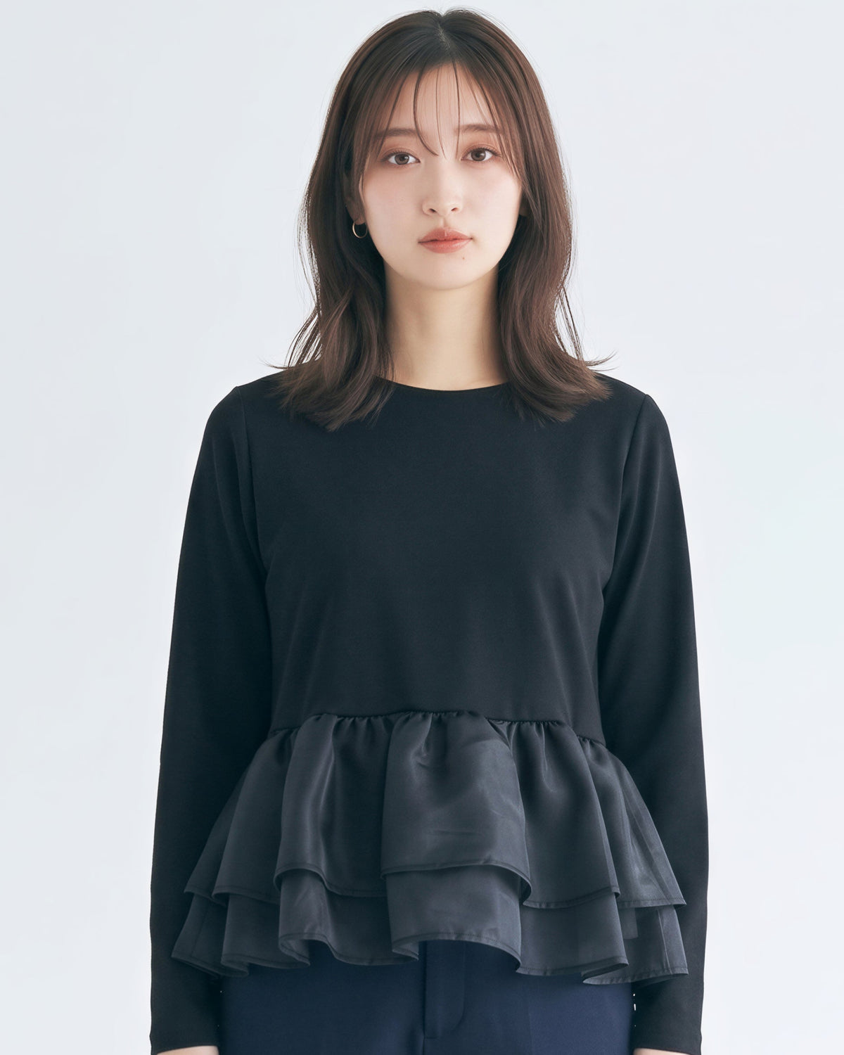 3色展開｜チュール切替・フリルヘム長袖Tシャツ