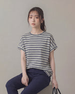 ゆったりドロップショルダー ボーダーTシャツ