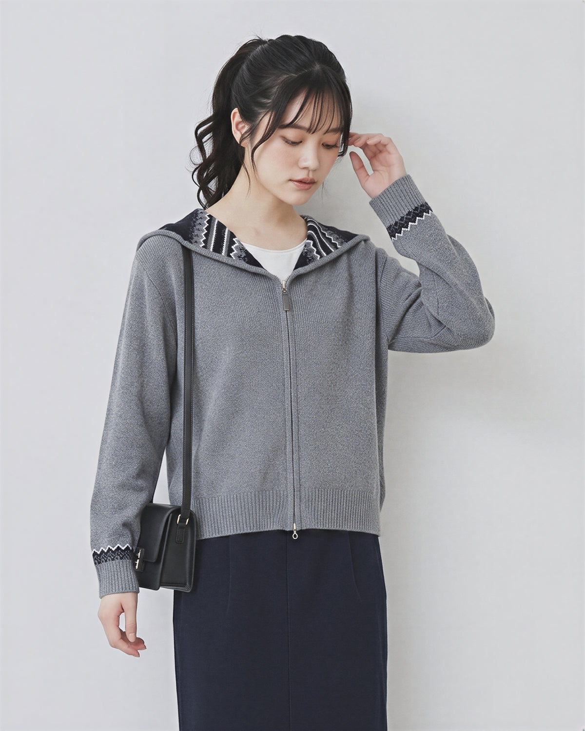 【秋新作】S~2XL フード付きジャカード ダブルジップ カーディガンニット