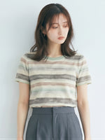 やわらかなグラデーションボーダーのスリムTシャツ