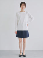 クルーネック ストレートシルエット ゆったり 長袖Tシャツ
