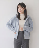 【秋新作】ゆったりショート丈ドローストリングフード付きスウェット