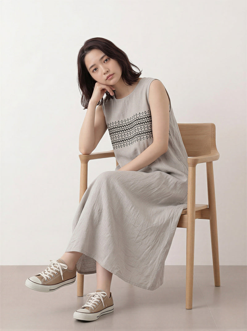 横刺繍切り替え ストレート ノースリーブタンクワンピース