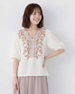 Vネック 刺繍パフスリーブTシャツ-ホワイト-2XL