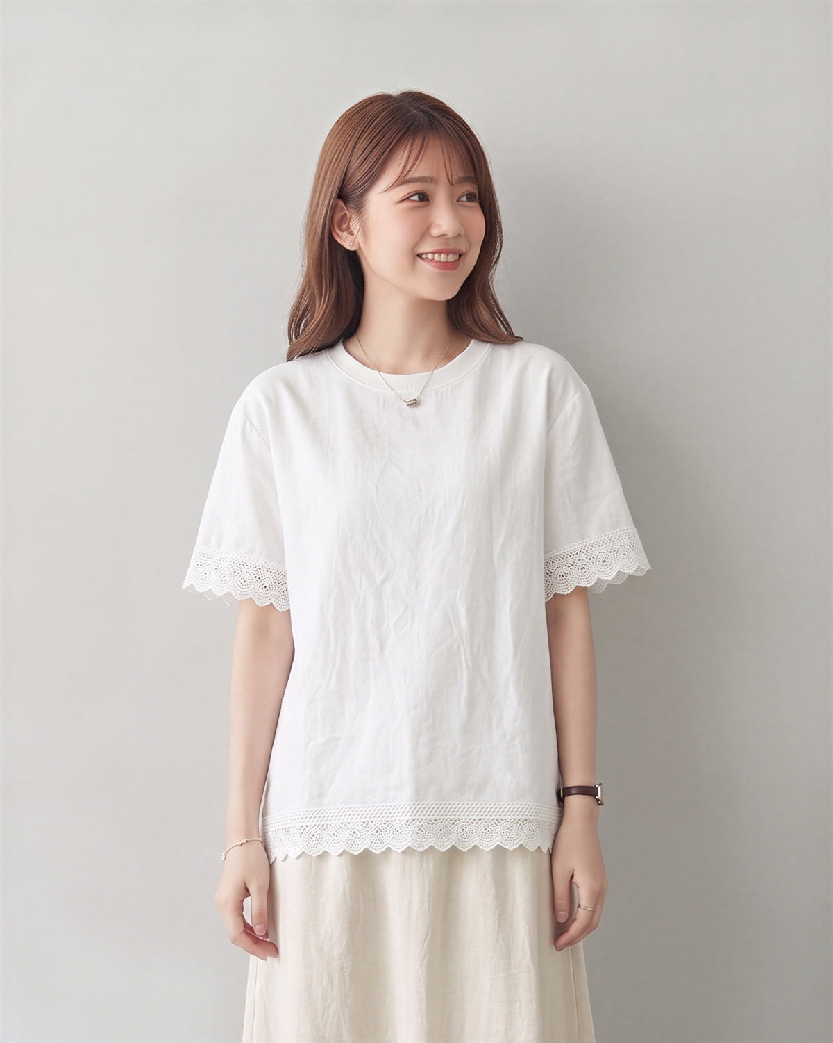 M-2XL カットワークレース ラウンドネック 半袖Tシャツ