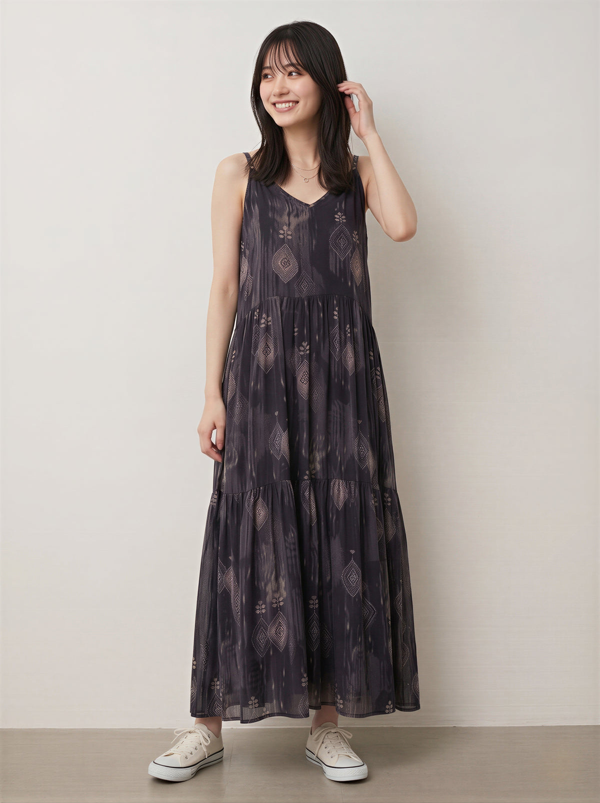 M~2XL プリントVネック ゆったりキャミソールワンピース