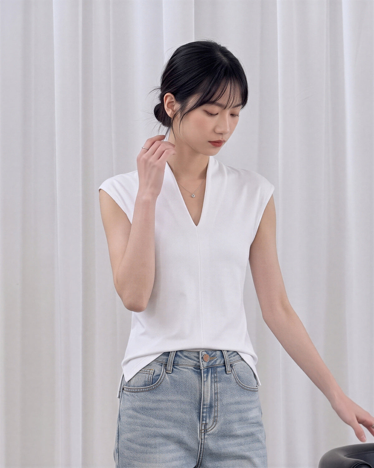 Vネック スリムフィット シンプル ノースリーブTシャツ-ホワイト-XL