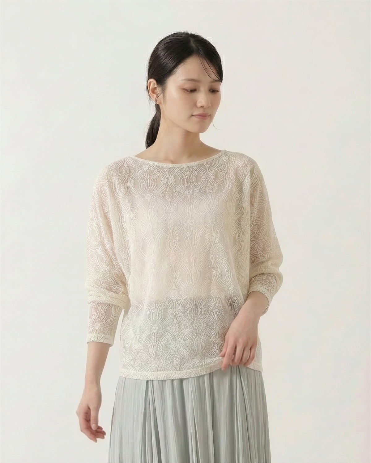 オートミールカラー ジャカード 透け感 ドルマンスリーブ 長袖Tシャツ