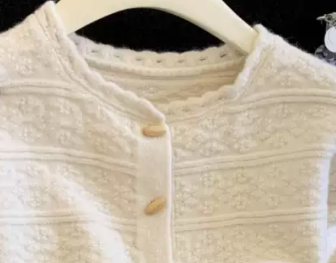 S~XL 立体感のあるテクスチャー クルーネック ショート丈ニットカーディガン