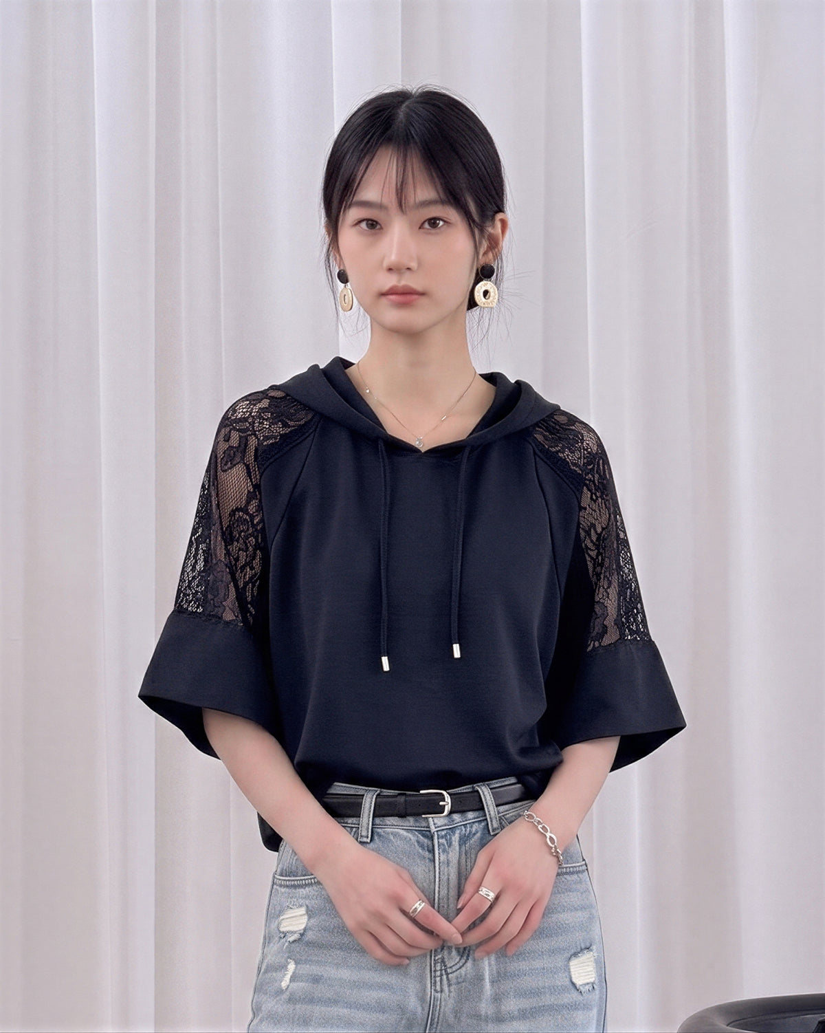 レース切り替えフード付きワイドスリーブTシャツ