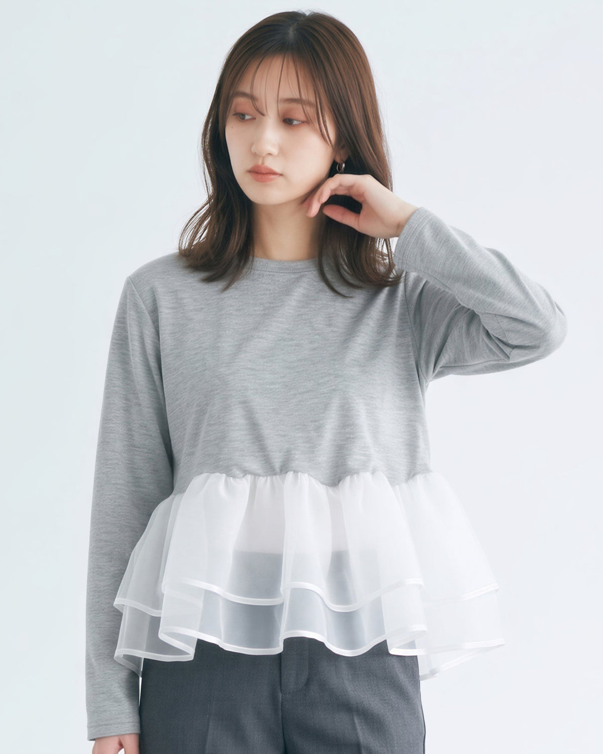 チュール切り替えフリルヘム フェイクレイヤードTシャツ-グレー-L