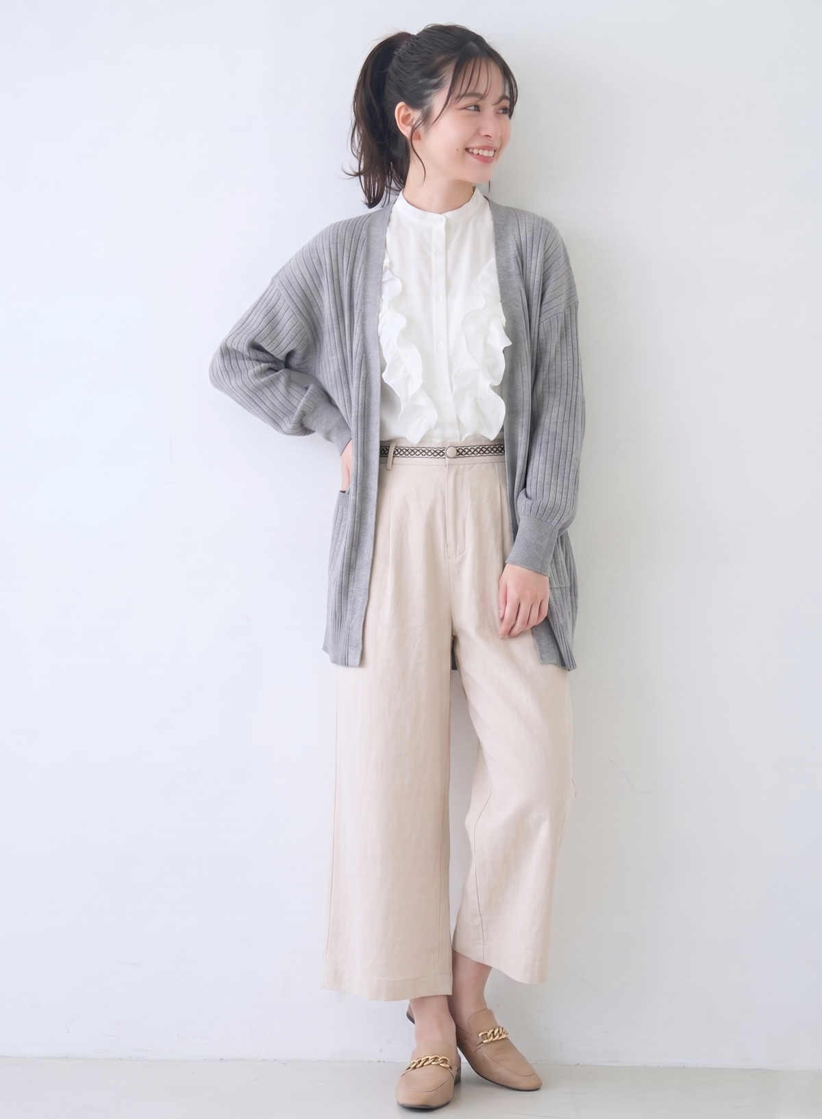 ハイウエスト タック入り ストレートワイド アンクル丈ワイドパンツ
