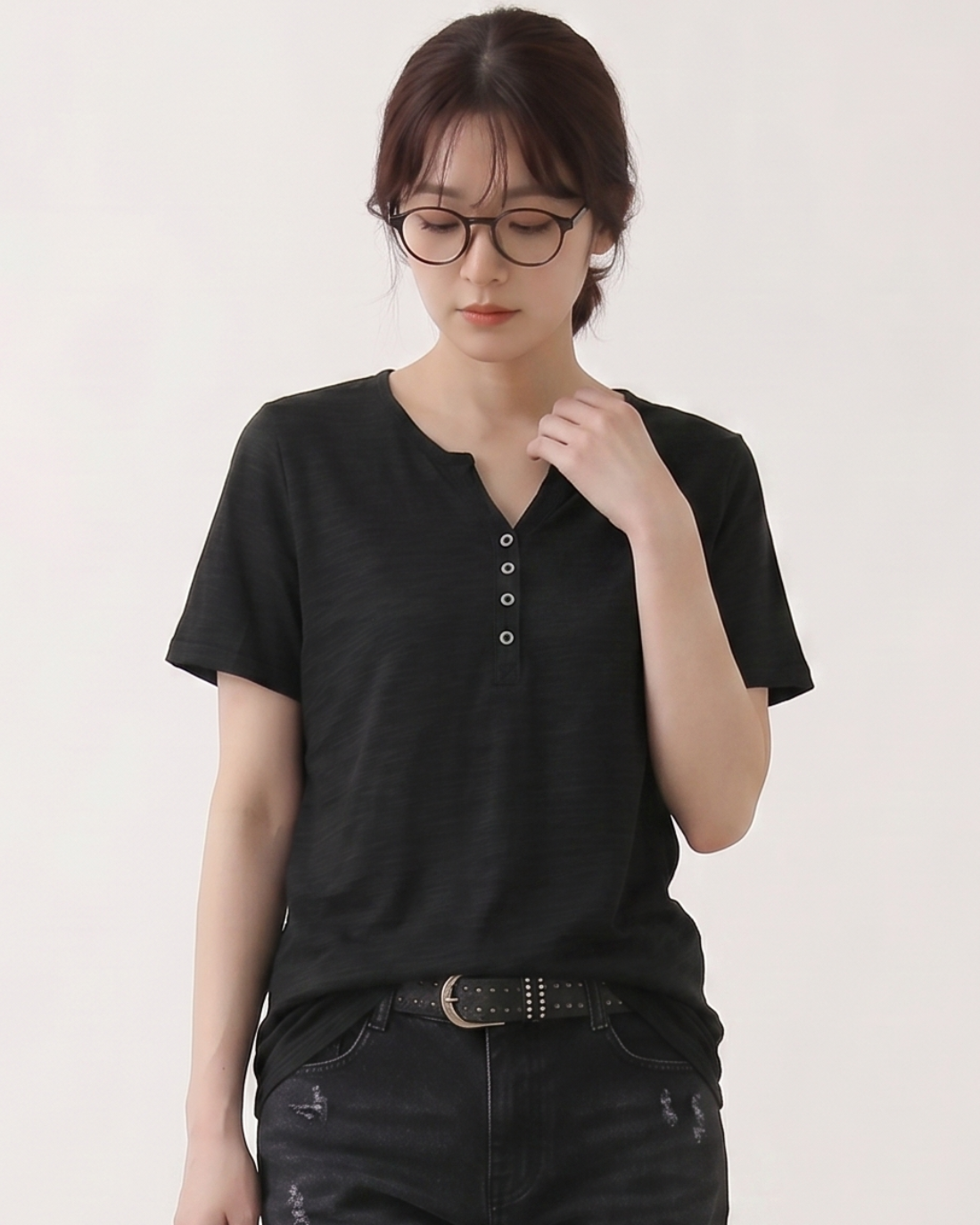 深V前立てボタン付き すっきり細見え 半袖Tシャツ