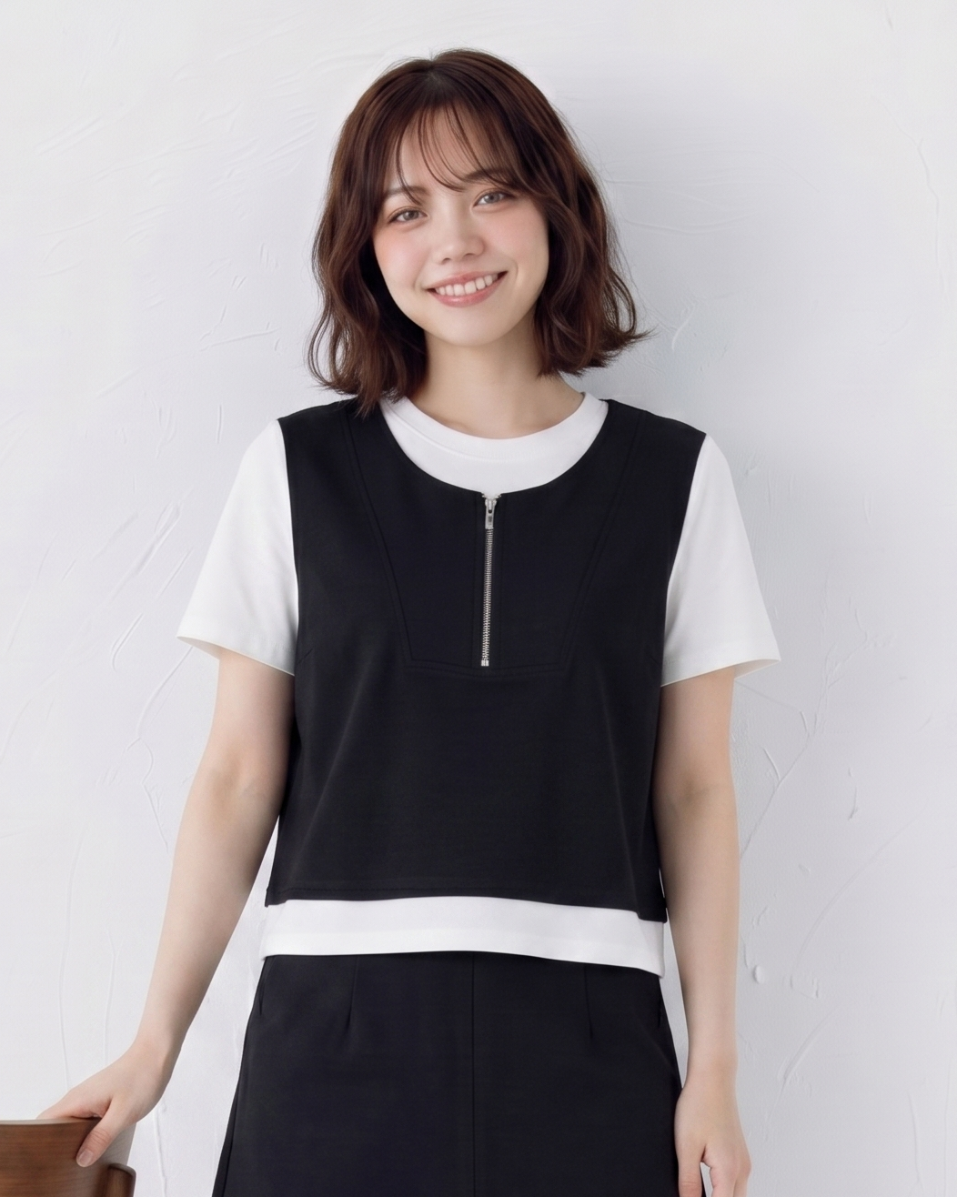 配色切り替えファスナー付きフェイクレイヤード半袖Tシャツ