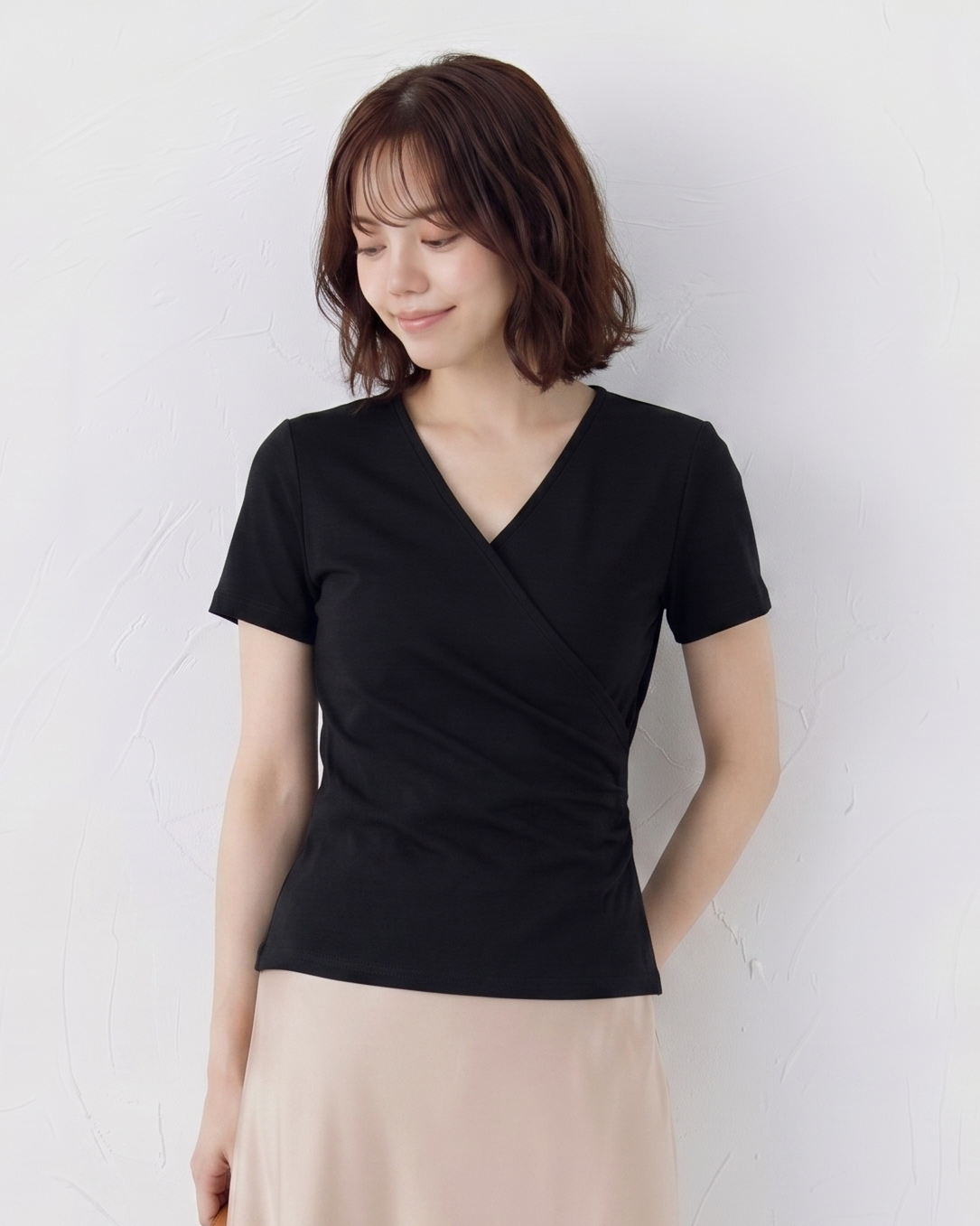クロスVネック スリムフィット 半袖Tシャツ