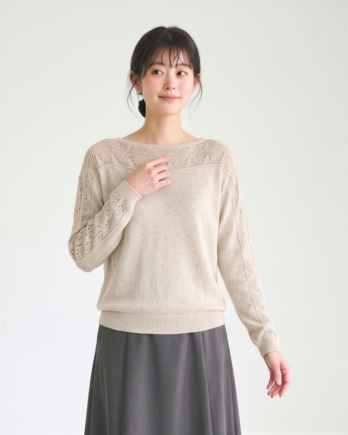 【秋新作】透かし編み切り替えルーズニット
