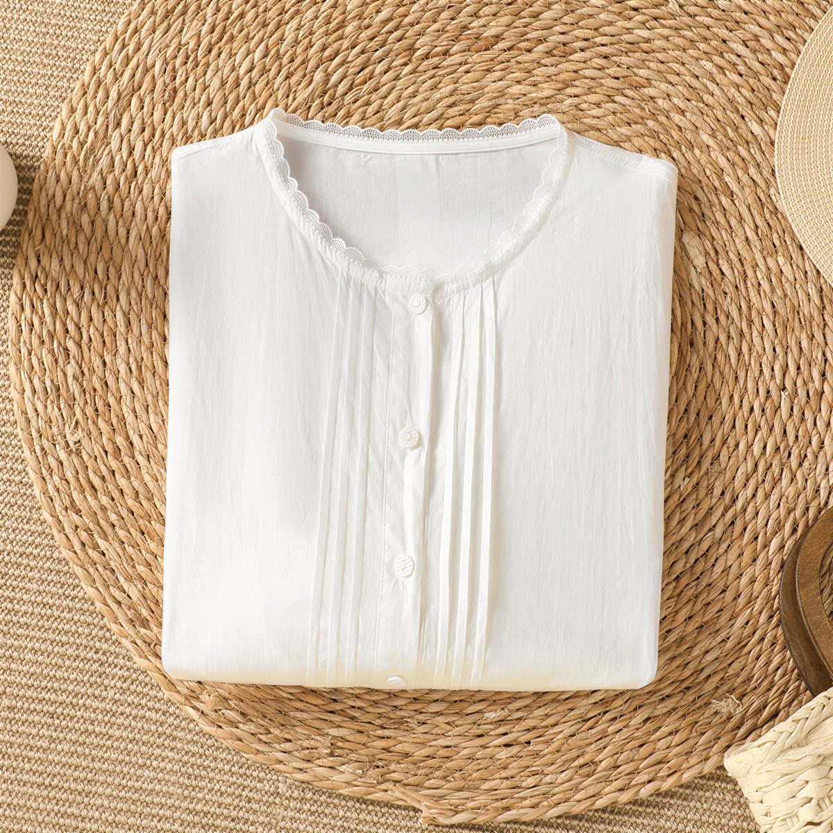 M~2XL レース切り抜き　スタンドカラーボタン留め　ゆったり半袖シャツ