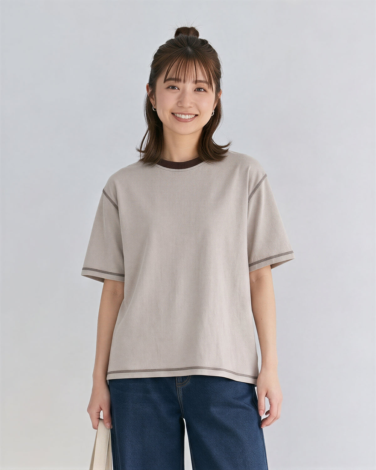 【全3色】ゆったりストレート 配色トリムTシャツ | 肌触り柔らかい