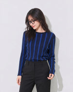 【秋新作】S~XL スリムフィット 縦ストライプ クルーネックニット