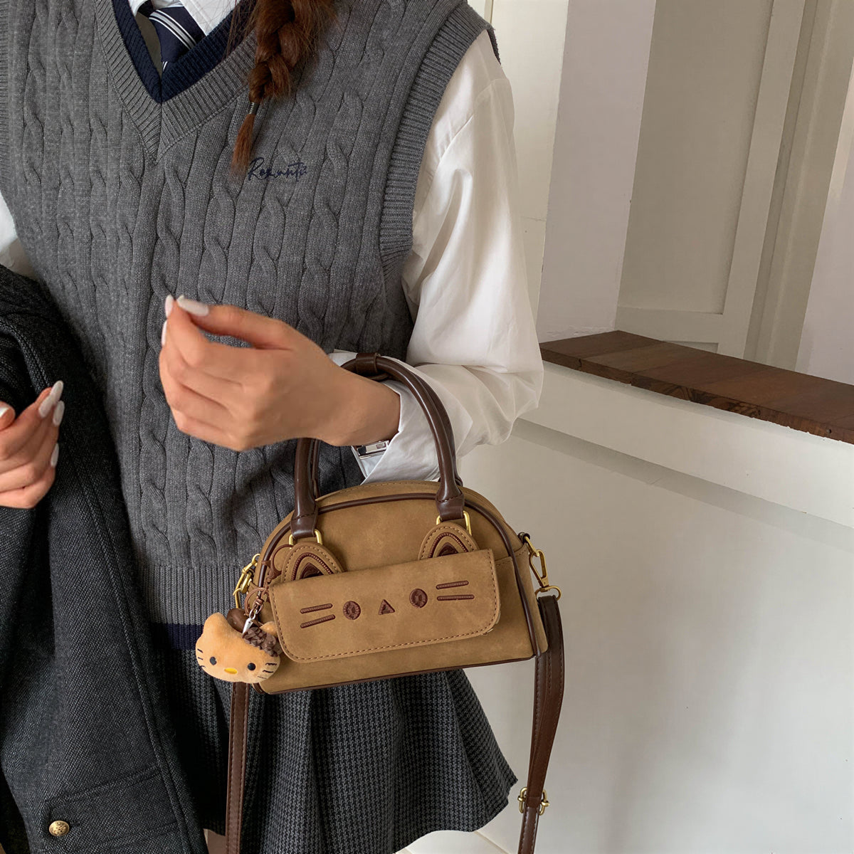 立体猫モチーフポケット付き ダブルハンドル ミニハンド・ショルダーバッグ