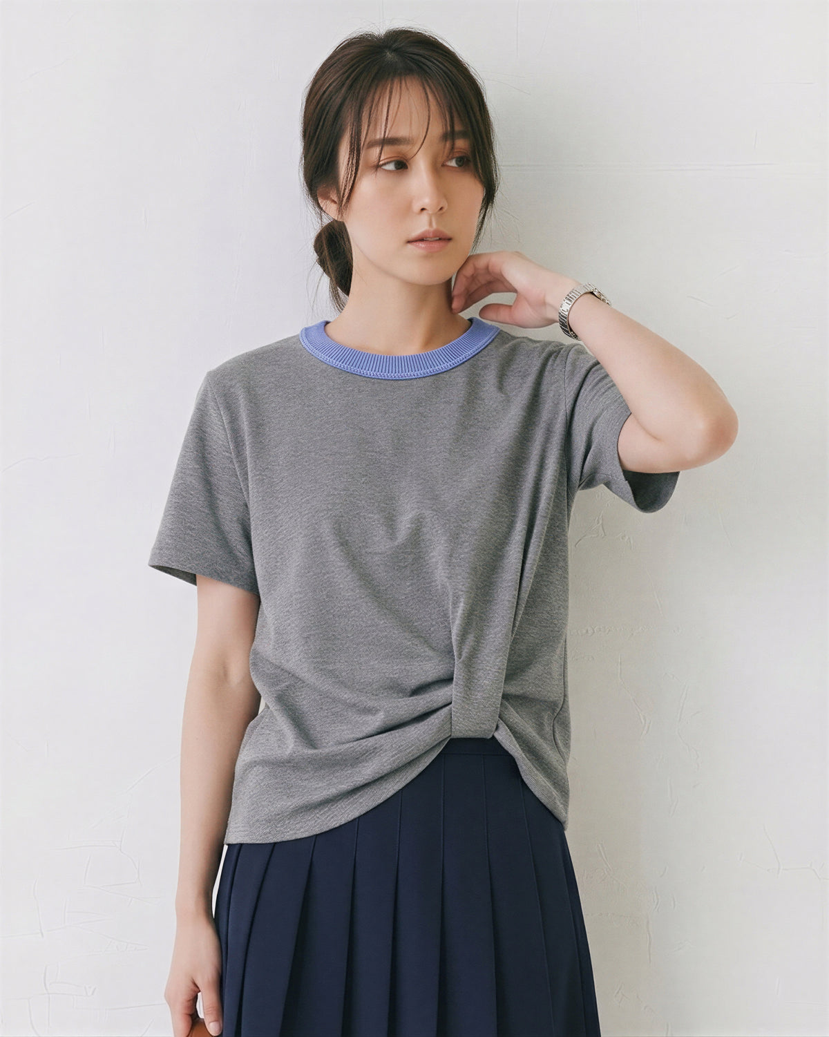 配色クルーネック サイドツイスト 半袖Tシャツ
