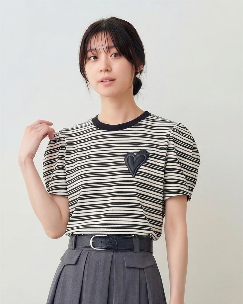 黒×白 細ボーダー ハートワッペン パフスリーブ 半袖Tシャツ