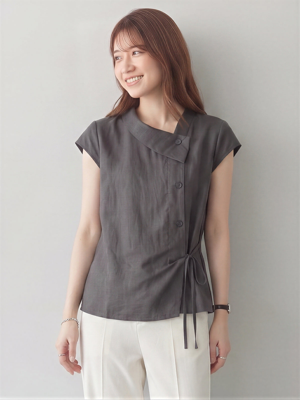 S~2XL アシンメトリーカシュクール リボン付きノースリーブトップス