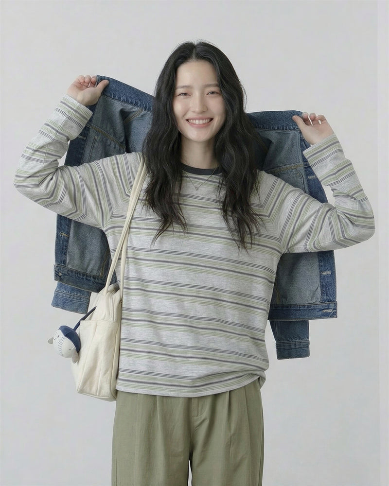 ライトグレー 細ボーダー ゆったりドロップショルダー 長袖Tシャツ