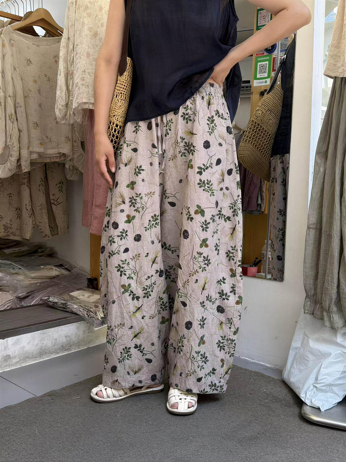 【全2色】M~2XL ボタニカルプリント ゆったりワイドパンツ