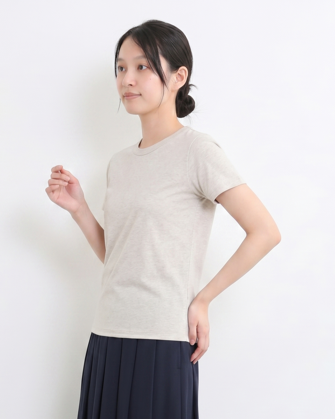 ウエストすっきり見え ラウンドネック 半袖Tシャツ