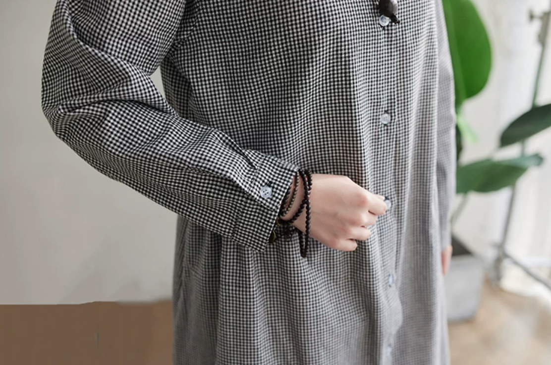 【秋新作】【全2色】M~2XL ゆったりAライン 立体カッティング シャツワンピース