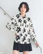 モノトーン花柄プリント ゆったりドロップショルダー シャツ