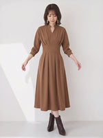 ウエストマークVネックプリーツワンピース-テラコッタ-XL