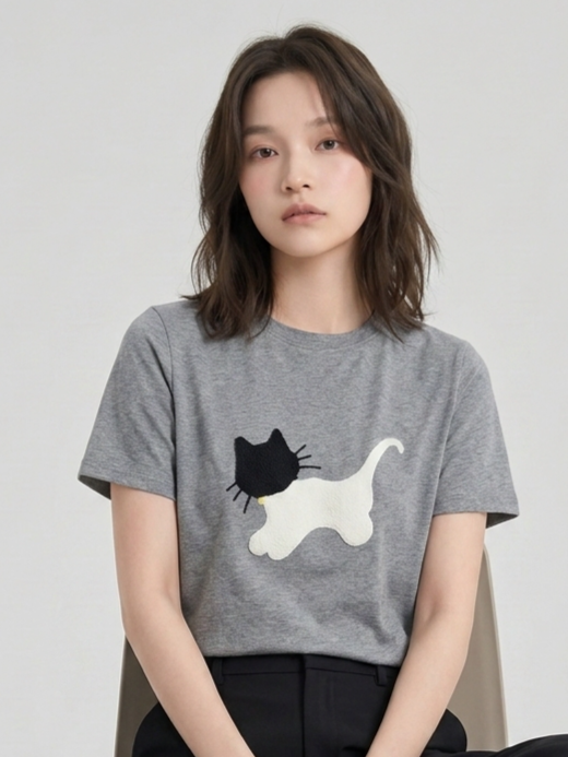 コットン素材、ネコ！子猫刺繍半袖Tシャツデザイン感ゆったりトップス