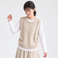 ベージュ