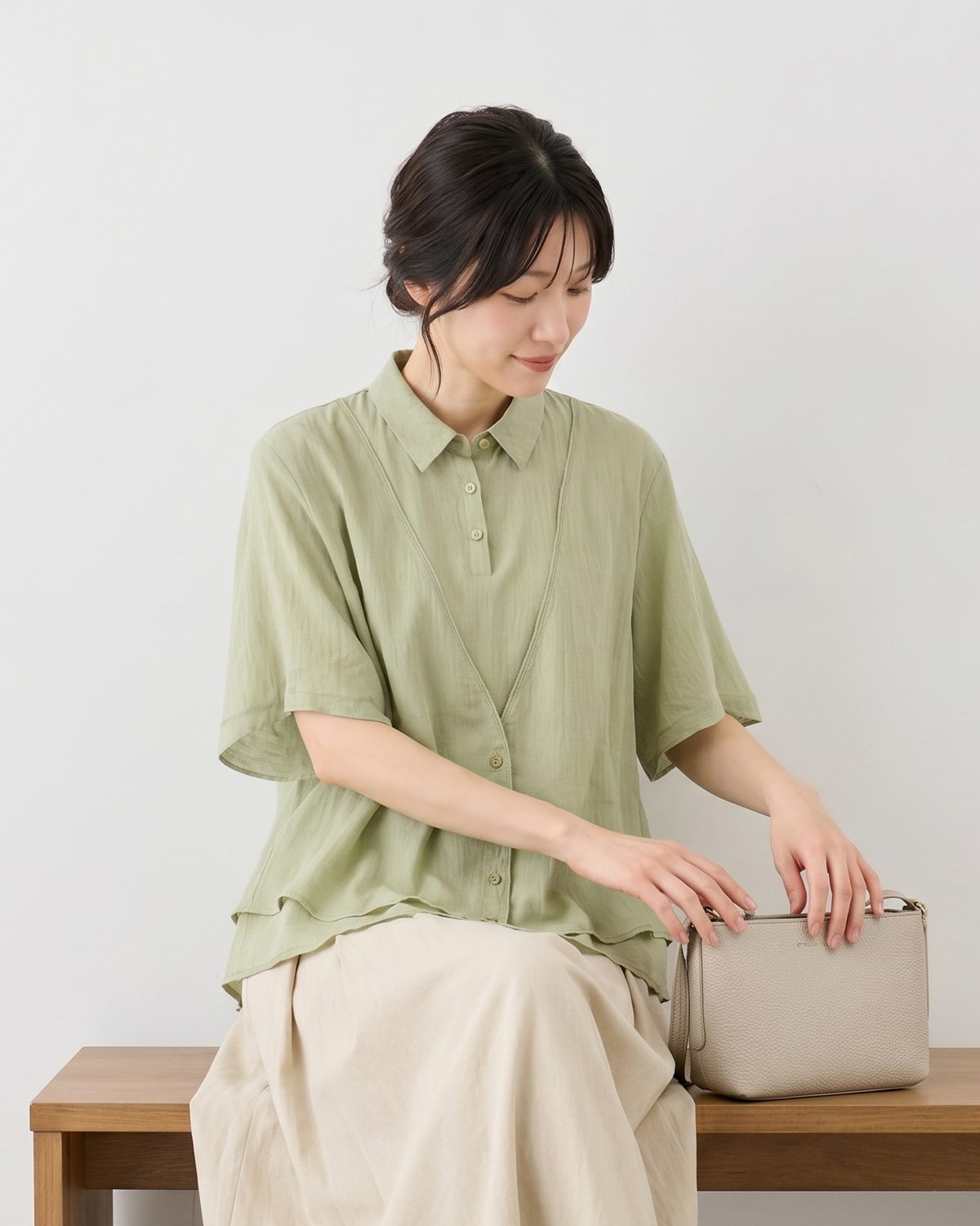 M-2XL Vネック切替ライン レイヤード風（フェイク2ピース）シャツ
