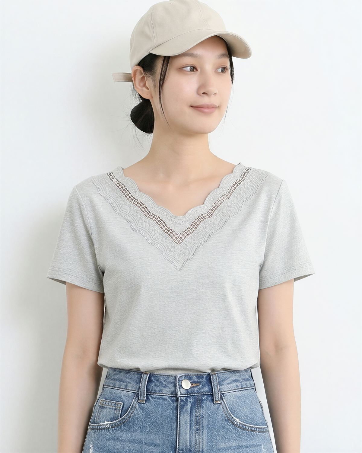 カットワークレースVネック 半袖ストレートTシャツ