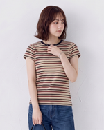 細ボーダー クルーネック フィットTシャツ