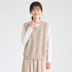 2色展開｜ジャカード素材のゆったりVネックベスト