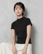 ブラック ドット柄 スタンドカラー スリムフィット 半袖Tシャツ