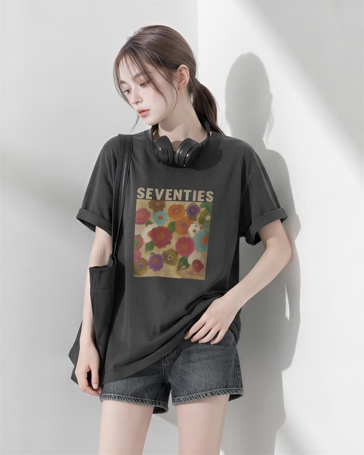 油絵アート！人と被りにくい高級感のあるスリム半袖Tシャツトップス