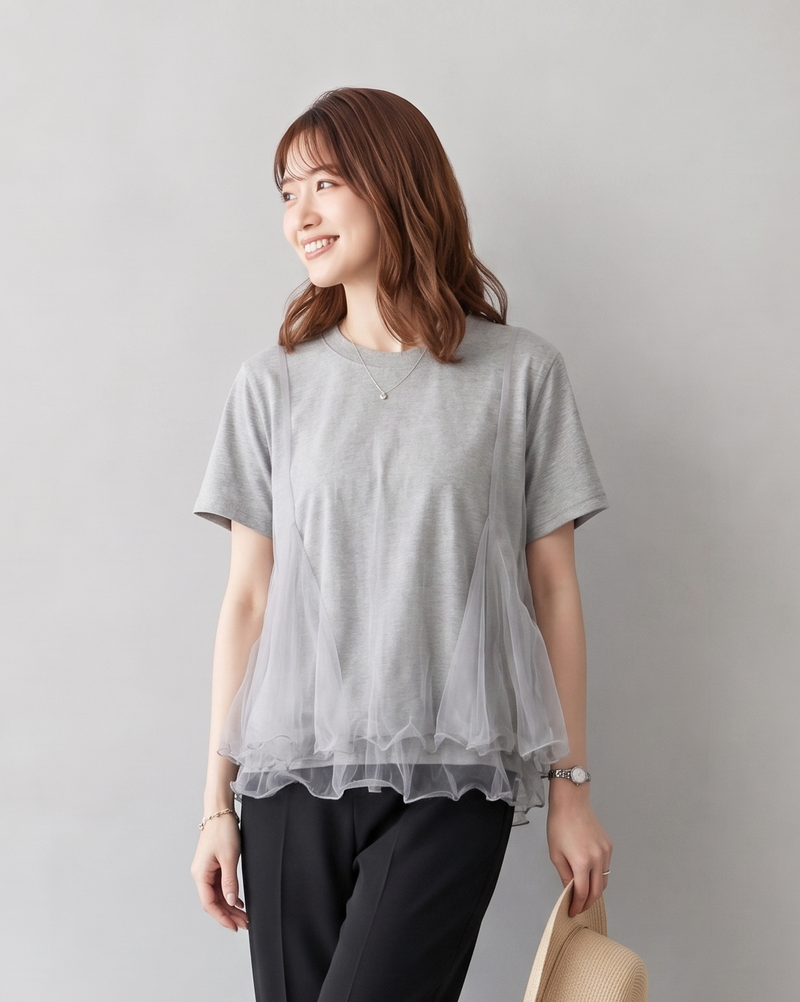 【全3色】ゆったりラウンドネック チュール切り替えTシャツ
