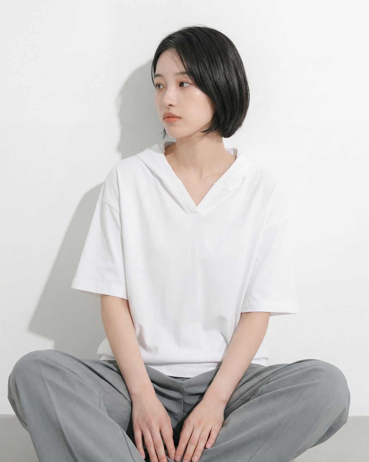 ゆったりドロップショルダー 無地 半袖フーディーTシャツ