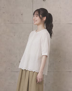 M~2XL レース切り抜き　スタンドカラーボタン留め　ゆったり半袖シャツ