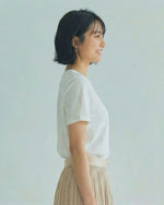 縦ラインスパンコール付き クルーネック ストレート 半袖Tシャツ