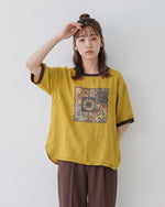 ゆったりクルーネック 配色トリムプリントTシャツ